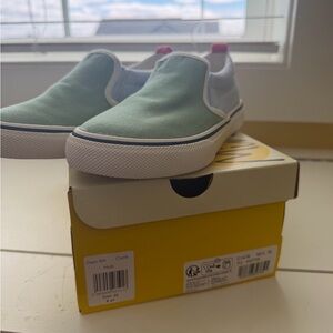 Mini Boden Kids Slip-On Canvas Shoes size 13.5 NWT